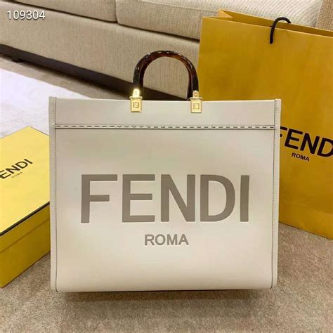 fendi roma shopper bag.